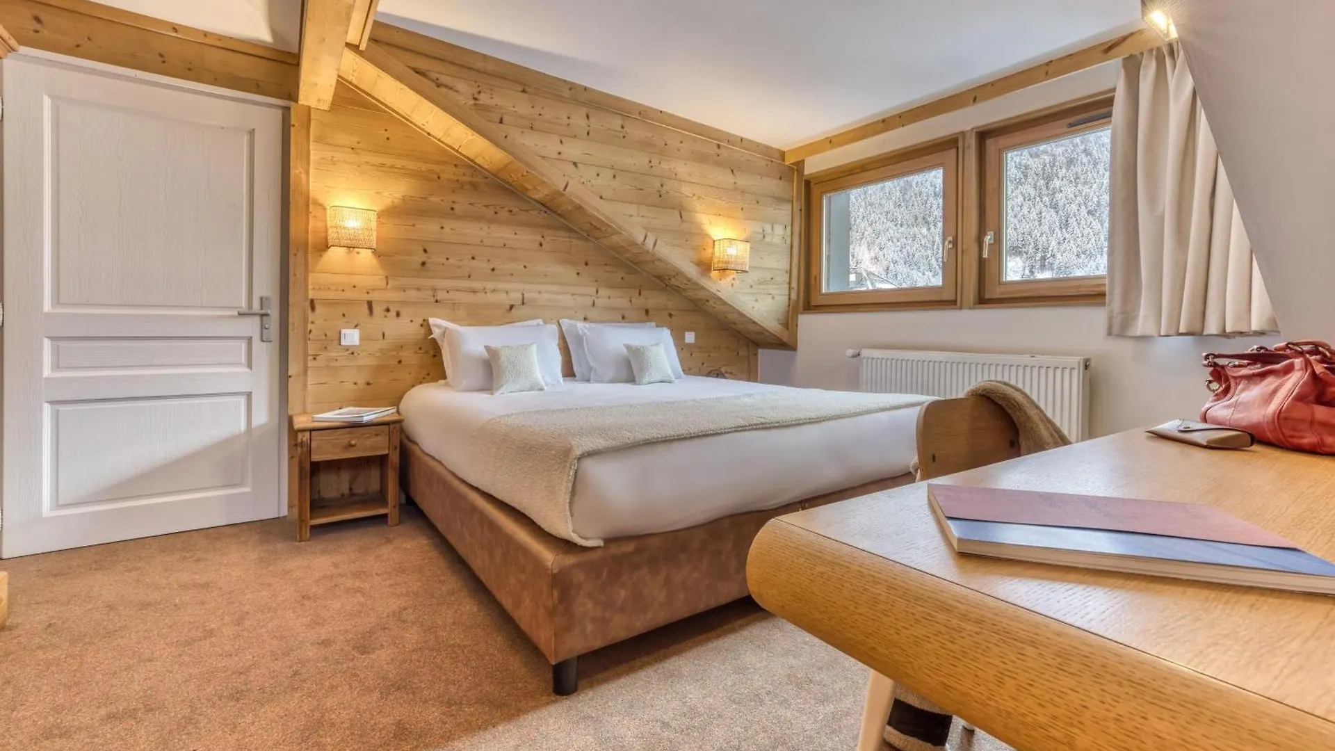 Hotel Lyret شامونكس