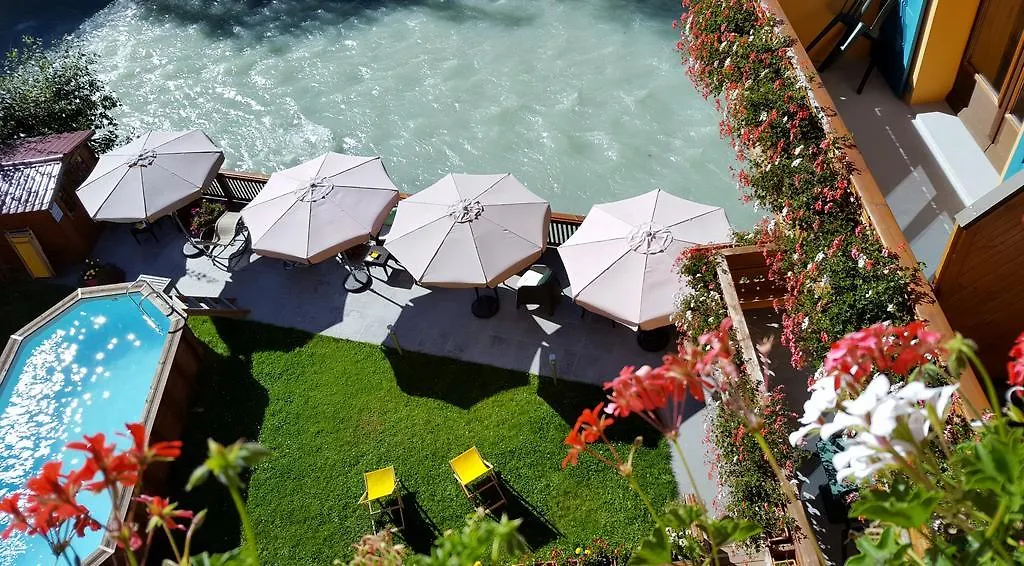 Les Gourmets - Chalet Hotel Chamonix