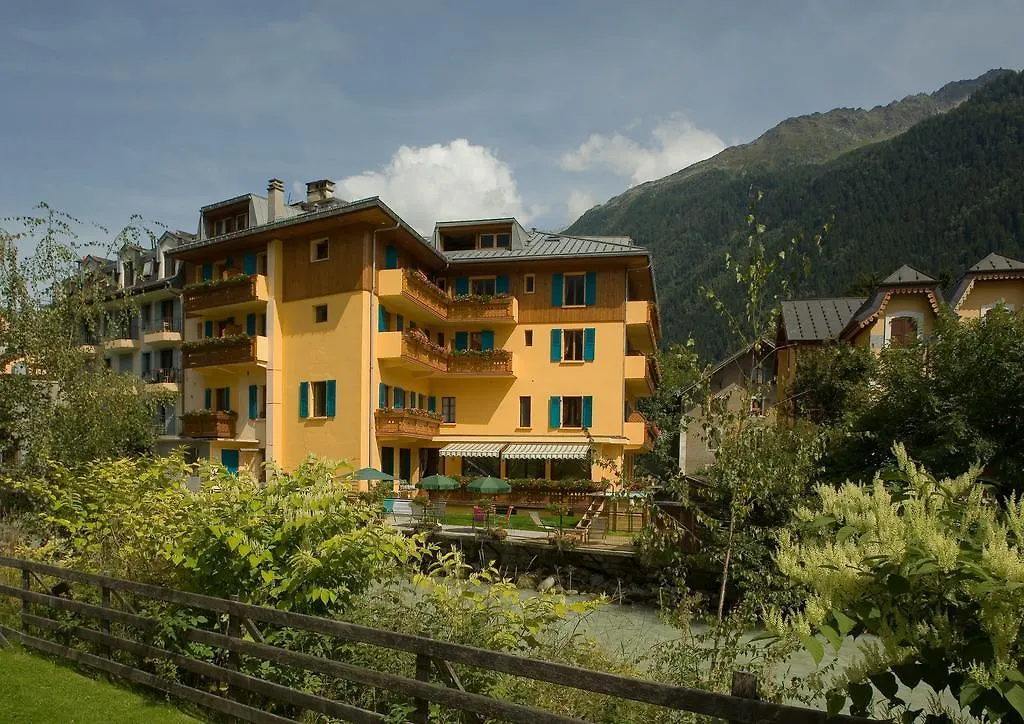 Les Gourmets - Chalet Hotel Chamonix